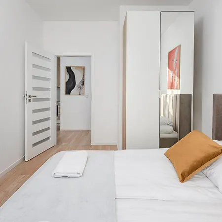 Shortstaypoland Browary Warszawskie Apartmán