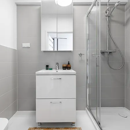 Apartman Shortstaypoland Browary Warszawskie *
