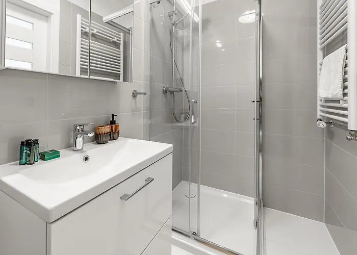 Shortstaypoland Browary Warszawskie דירה